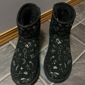 Classic UGG boots with Zodiac Signs